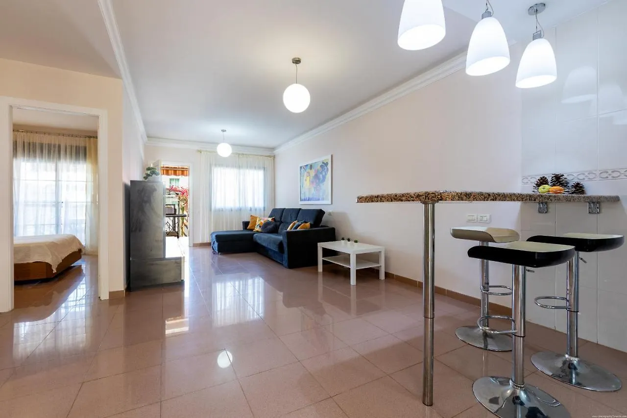 Bahia Del Duque Costa Adeje Peacefull & Spacious Apartment  アデヘ